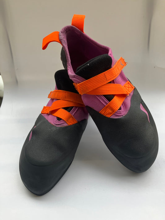 CONCEPT2　US8.0　ユーズドクライミングシューズ